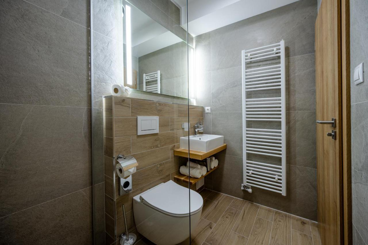 Berg Liptov Hotel ลิฟตอฟสกีมิคูลาช ภายนอก รูปภาพ