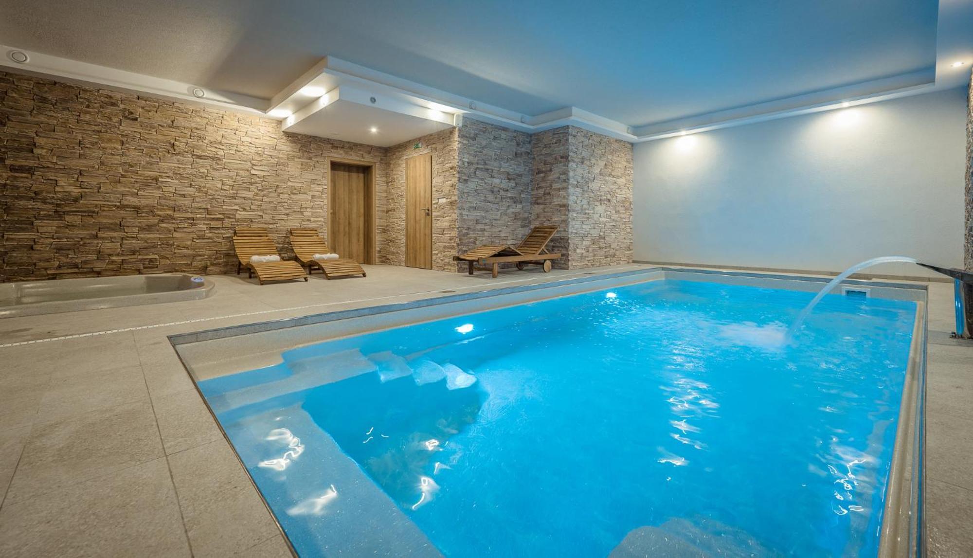 Berg Liptov Hotel ลิฟตอฟสกีมิคูลาช ภายนอก รูปภาพ